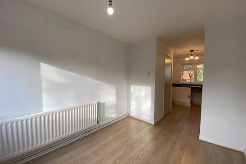 2 bedroom end of terrace house for sale, Meadow Close, Stratford-upon-Avon