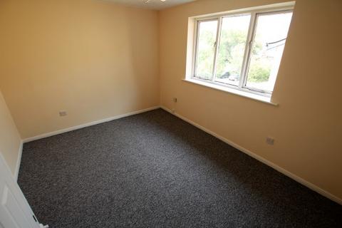 1 bedroom flat for sale, Avenue Road, Chadwell Heath RM6