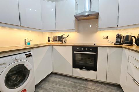 2 bedroom apartment to rent, Prince Albert Court, Staines Road West, Sunbury-on-Thames, Surrey, TW16