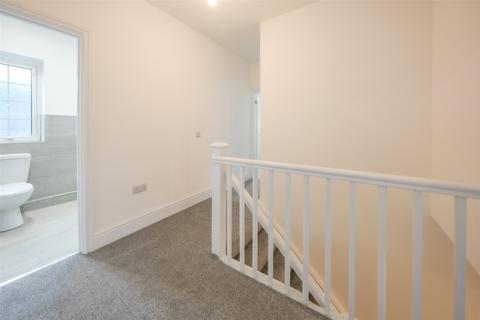 3 bedroom apartment for sale, Baker Gardens, Dunston, NE11