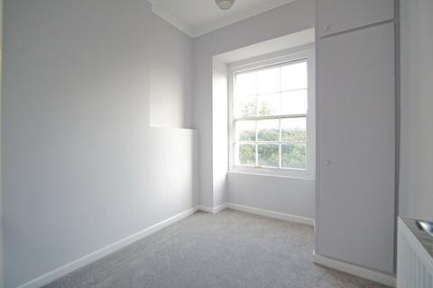 2 bedroom flat to rent, Bellevue, Bristol BS8