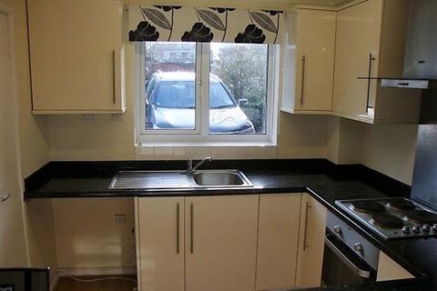 1 bedroom terraced house to rent, WALTWOOD PARK DRIVE, LLANMARTIN, NP18 2HF