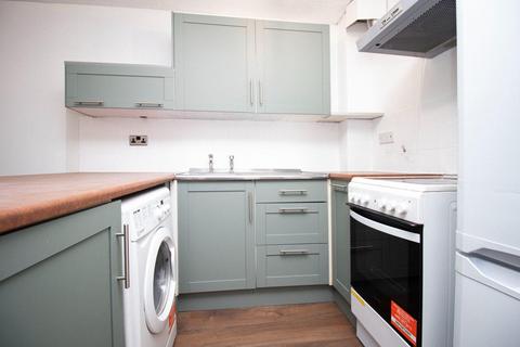 1 bedroom terraced house to rent, Redwood Way, Barnet, EN5