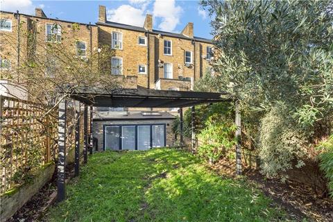 63 Lorrimore Road, London, SE17 3LZ