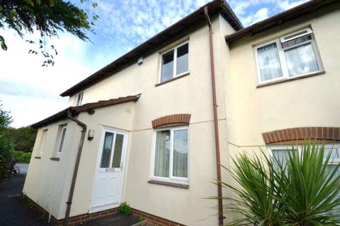 2 bedroom terraced house to rent, Moor Lane Close, Torquay