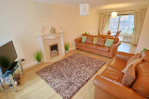 3 bedroom semi-detached house for sale, Appledore Drive, Allesley Green, Coventry