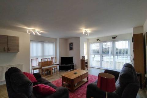 2 bedroom flat for sale, PETERS VILLAGE, WOULDHAM, KENT.