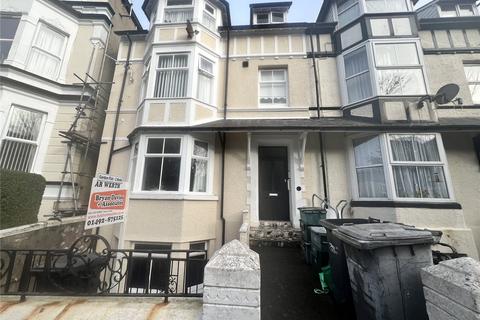 1 bedroom apartment to rent, Charlton Street, Conwy LL30