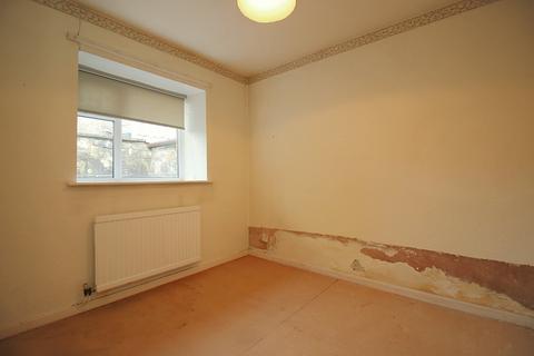 38 Beacon Road, Bradford, BD6 3EZ