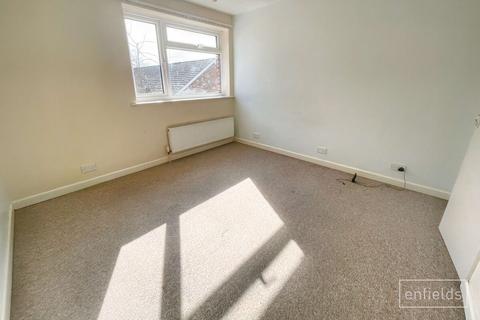 31 Bealing Close, Bassett, Southampton, SO16 3AX