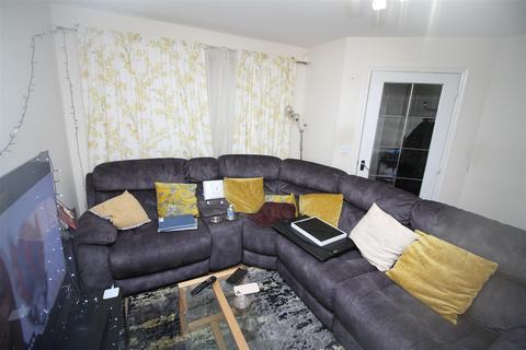 3 bedroom end of terrace house for sale, Brightside Road, Manchester M8