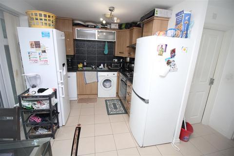 8 Brightside Road, Manchester, M8 5XJ