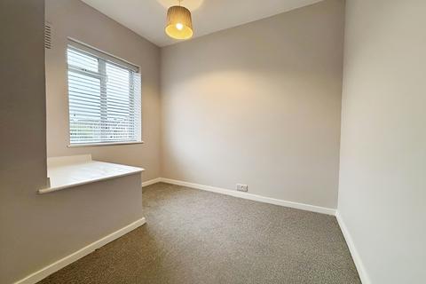 3 bedroom terraced house to rent, Ross Road , Maidenhead SL6