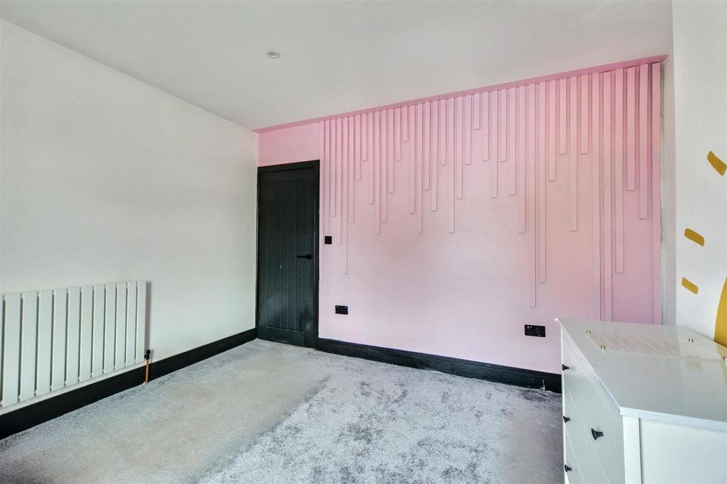 Bedroom 2 2.jpeg