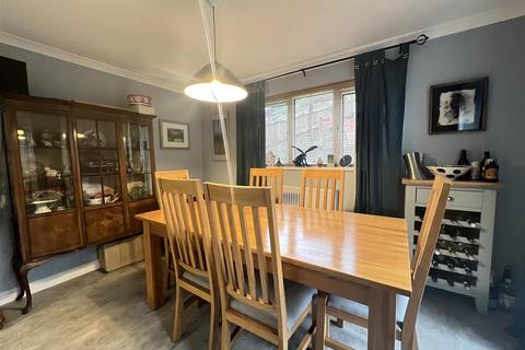 7 The Oaks, Aberdare, CF44 8BZ