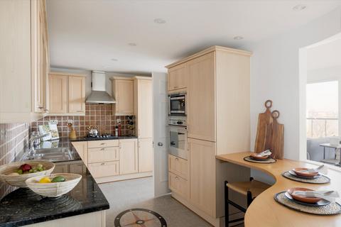 2 bedroom flat for sale, Chelsea Crescent, Chelsea Harbour, London, SW10