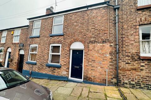 2 bedroom terraced house to rent, Mill Road, Macclesfield