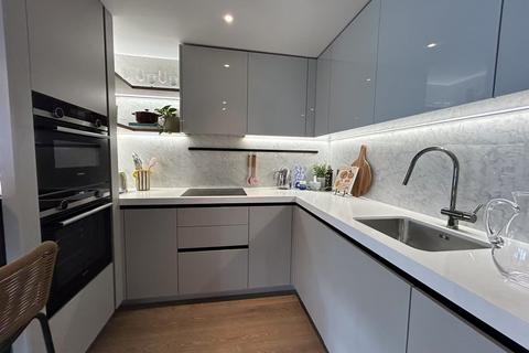 1 bedroom flat for sale, Westmont Building, London W12