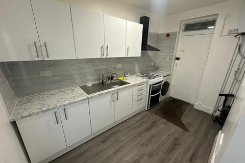 2 bedroom flat to rent, Birmingham B29