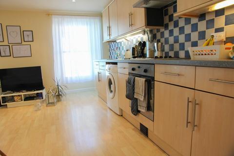 1 bedroom flat to rent, Frances Street, Truro, TR1