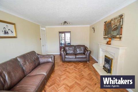 3 bedroom detached house to rent, Pear Tree Close, Hull