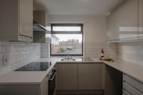 1 bedroom apartment to rent, Sunbury On Thames,  Surrey,  TW16