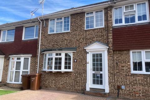 3 bedroom terraced house to rent, Rainham, Gillingham ME8