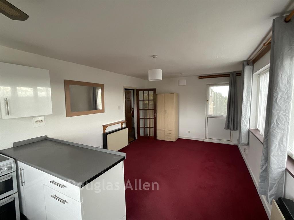 Kitchen/Lounge