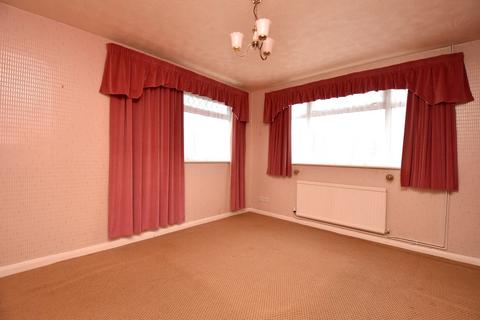 4 bedroom bungalow for sale, Falmouth Close, Kesgrave, Ipswich, Suffolk, IP5