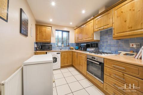 2 bedroom flat for sale, The Maltings, South Street