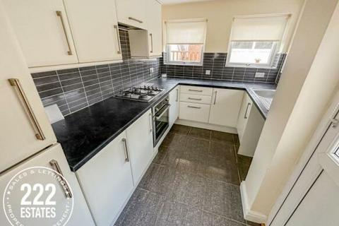 2 bedroom terraced house to rent, West Avenue Warrington WA2 8BE