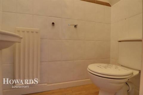 5 bedroom detached house for sale, Abbeydale, Lowestoft