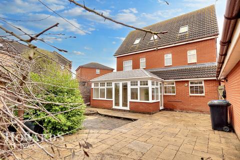 5 bedroom detached house for sale, Abbeydale, Lowestoft