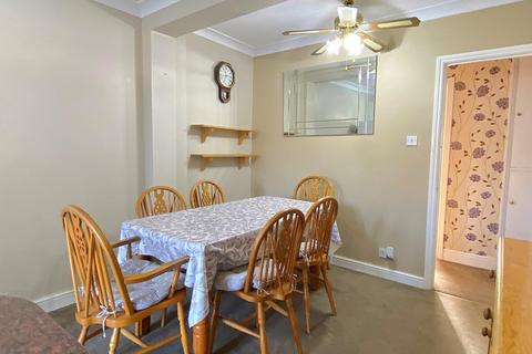 41 Bellman Avenue, Gravesend, DA12 1RF