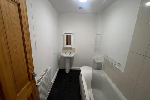 3 bedroom house to rent, Albion Street, Otley, West Yorkshire, UK, LS21