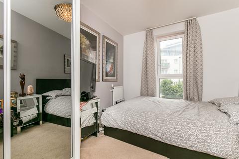 2 bedroom apartment for sale, Whitestone Way, CROYDON, Surrey, CR0