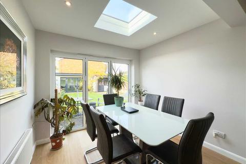 14 Belgrave Road, Eastwood, Leigh-on-sea, SS9 5HE