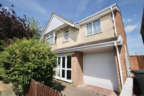 5 bedroom detached house to rent, Westmorland Road, Swindon