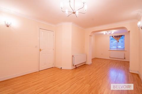 4 bedroom townhouse to rent, Anchor Crescent, Hockley, Birmingham, B18