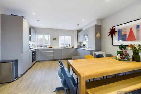 Flat 1, 119 Red Lion Road, Surbiton, KT6 7QR