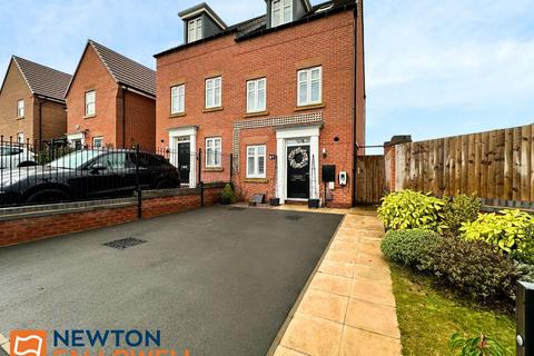 3 bedroom semi-detached house for sale, Lidgett Lane, Edwinstowe, NG21