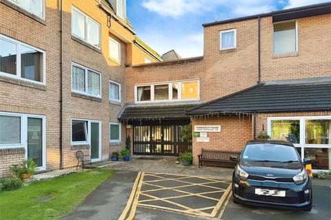 Homebeech House, Mount Hermon Road, Woking, Surrey, GU22