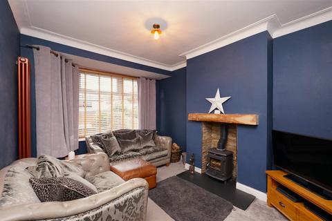 15 Maylands Grove, Barrow-in-furness, LA13 0AN