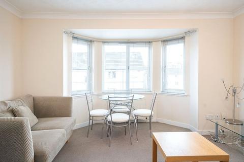 2 bedroom flat to rent, Duff Road, West End, Edinburgh, EH11