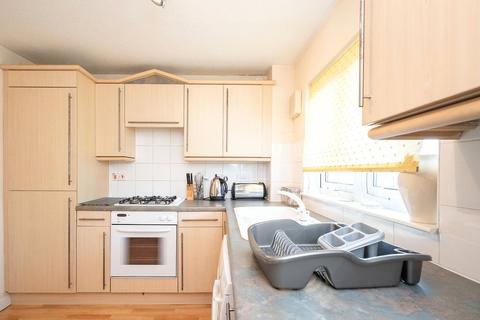 2 bedroom flat to rent, Duff Road, West End, Edinburgh, EH11