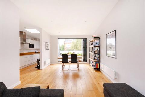 2 bedroom apartment to rent, Abbeville Road, London SW4