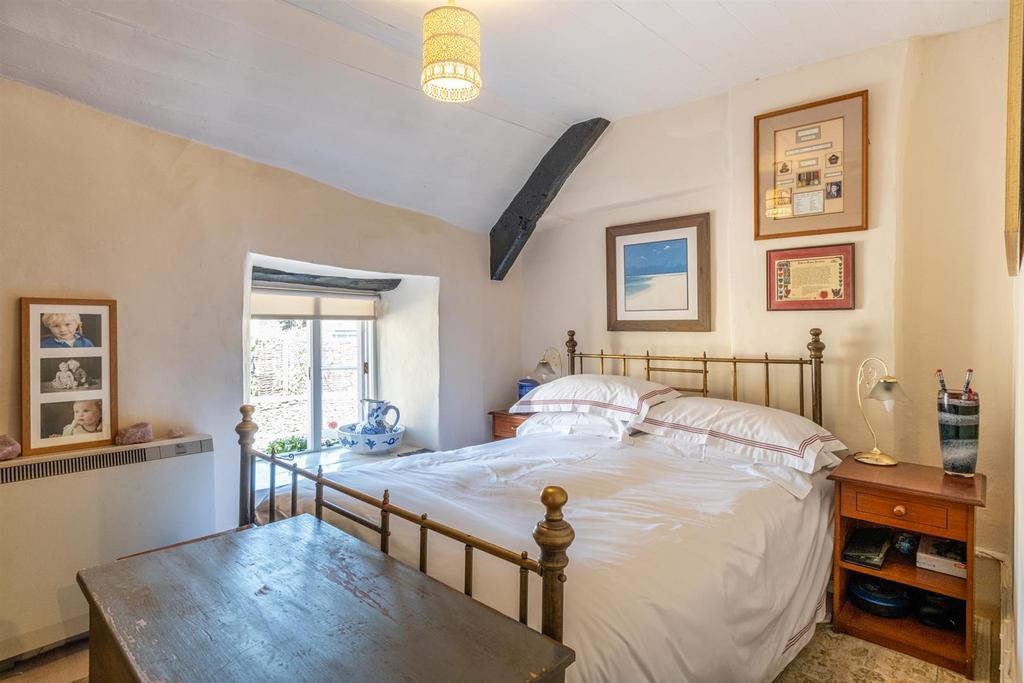 Bedroom 3.jpg