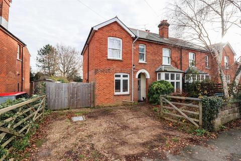 4 bedroom semi-detached house for sale, Albert Street, Fleet GU51