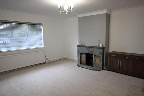 2 bedroom maisonette to rent, Glentworth Court, Stonegrove, Edgware, HA8