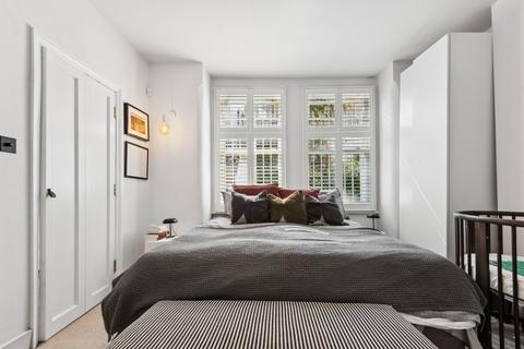 1 bedroom flat for sale, Munster Road, Hammersmith And Fulham, London